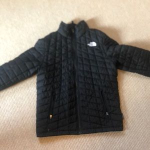 North Face Boys Jacket size Large (14/16)